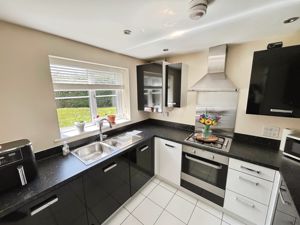 Kitchen - click for photo gallery